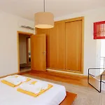 Villa Nuki- Cleverdetails, Quiet Location, Sleeps 8, Private Pool *