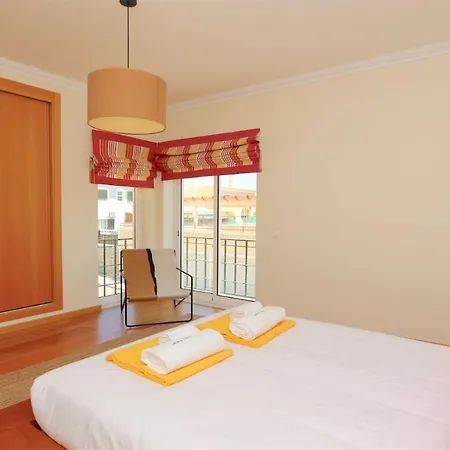 Nuki- Cleverdetails, Quiet Location, Sleeps 8, Private Pool * Vilamoura