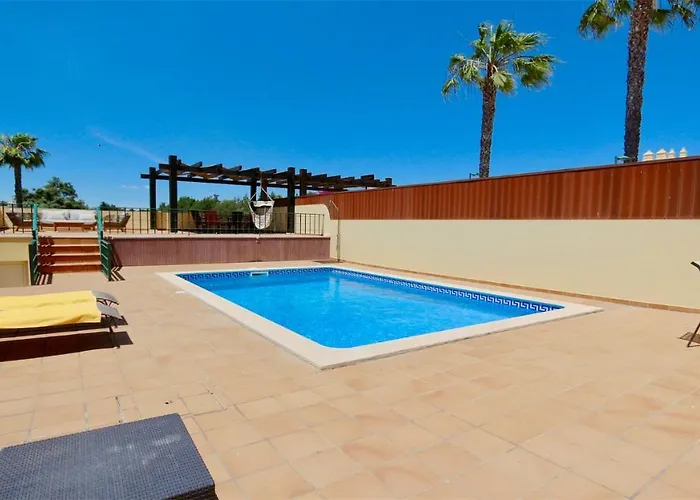 Villa Nuki- Cleverdetails, Quiet Location, Sleeps 8, Private Pool *