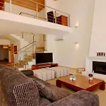 Villa Nuki- Cleverdetails, Quiet Location, Sleeps 8, Private Pool Vilamoura