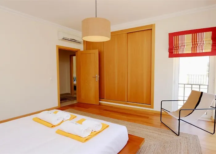 Villa Nuki- Cleverdetails, Quiet Location, Sleeps 8, Private Pool *
