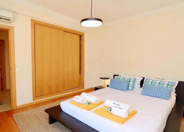 Nuki- Cleverdetails, Quiet Location, Sleeps 8, Private Pool Villa