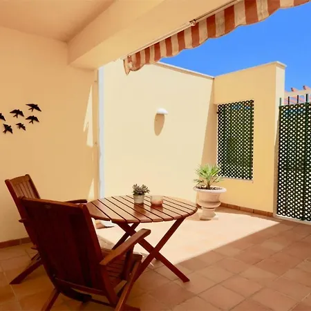 Villa Nuki- Cleverdetails, Quiet Location, Sleeps 8, Private Pool Vilamoura
